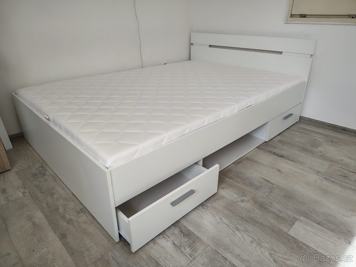 Multifunkční postel s úložnými prostory včetně matraceNOVÁ