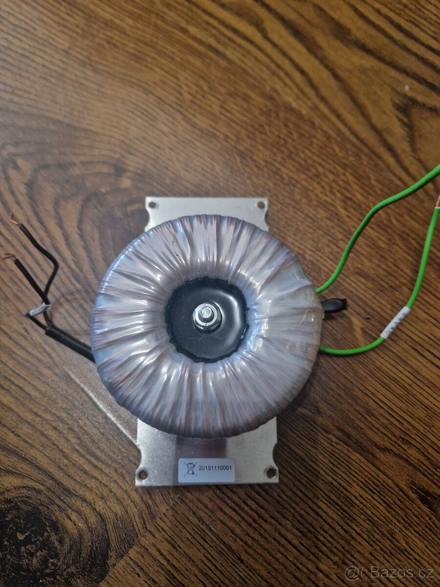 Toroidní transformátor 2x12V