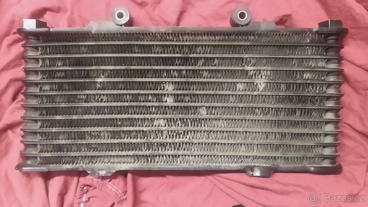 Suzuki GSX-R 750 / 1100 - chladič