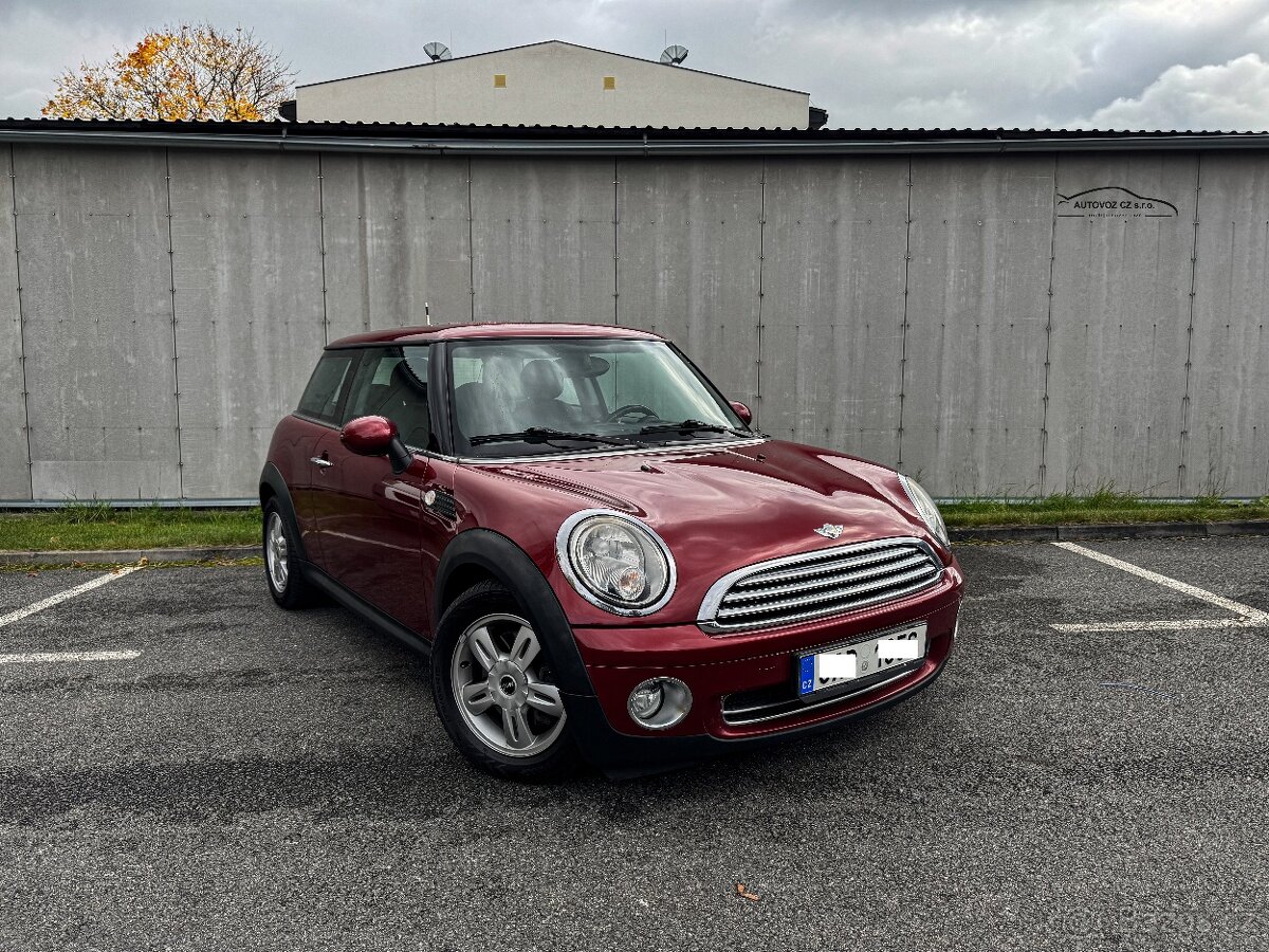 Mini Cooper One R56 1.4,Klima,15”alu,Serviska