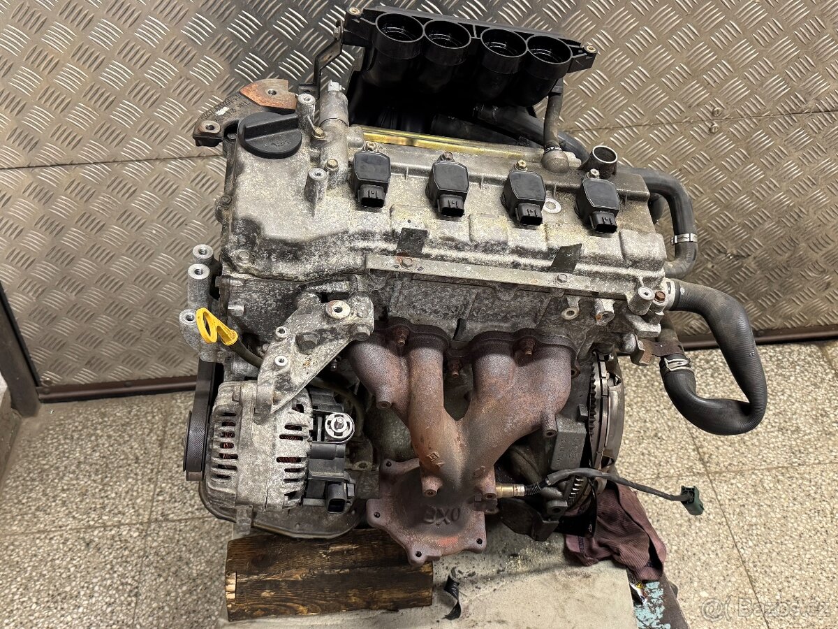 Motor Nissan Micra 1.2i CR12
