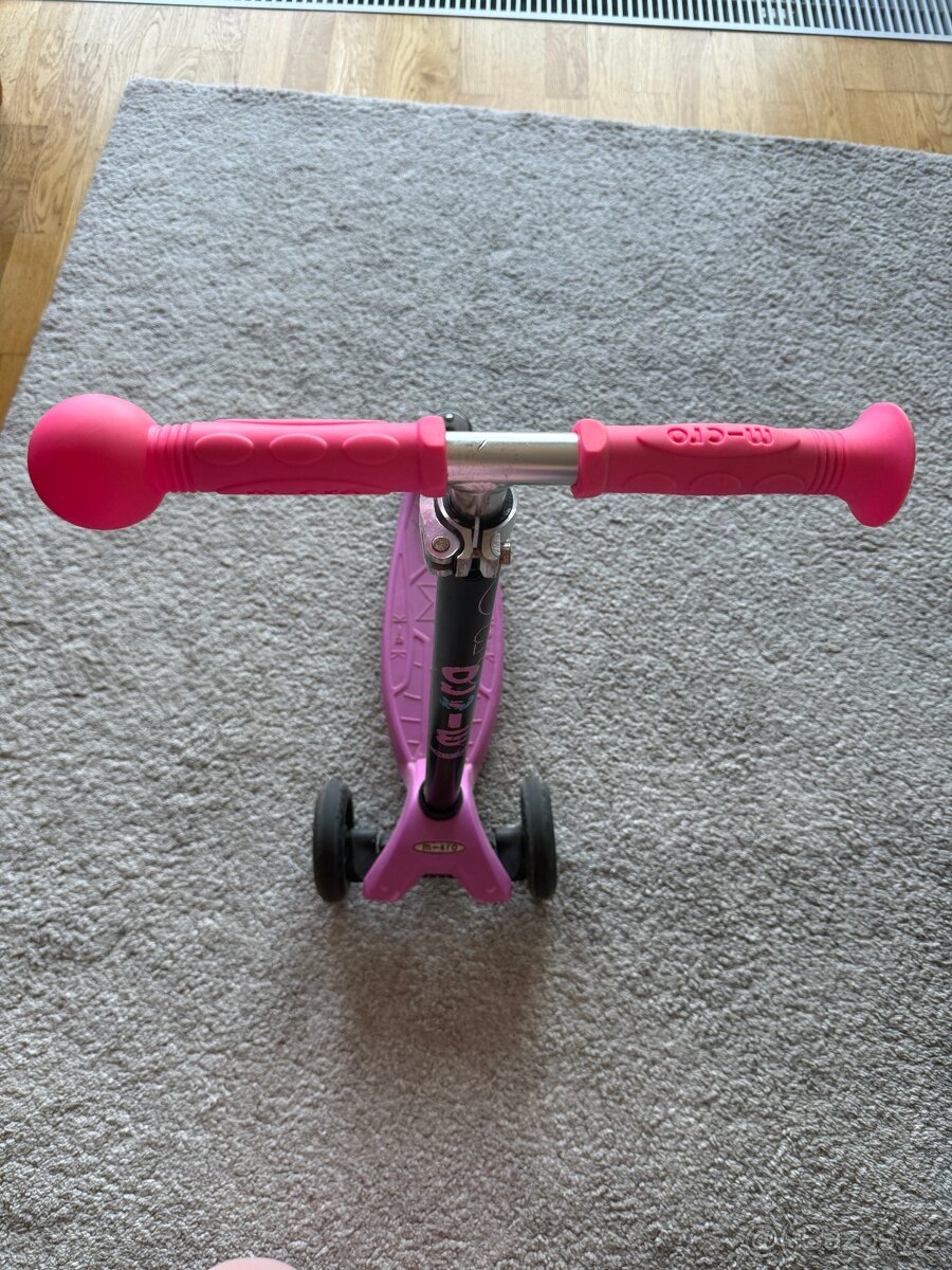 Micro - Maxi Dětská koloběžka růžová