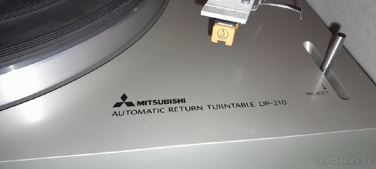 Mitsubishi DP-210 HiFi semiautomat gramofon 1979'