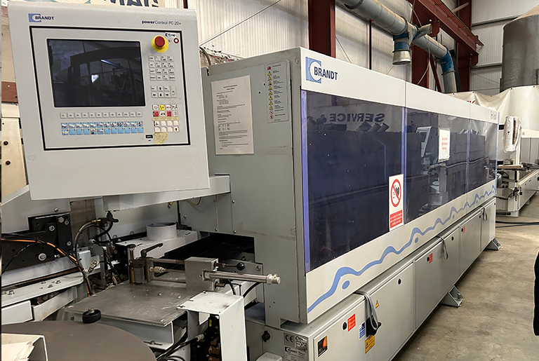 Olepovací stroj BRANDT KDF 1660 C Profiline