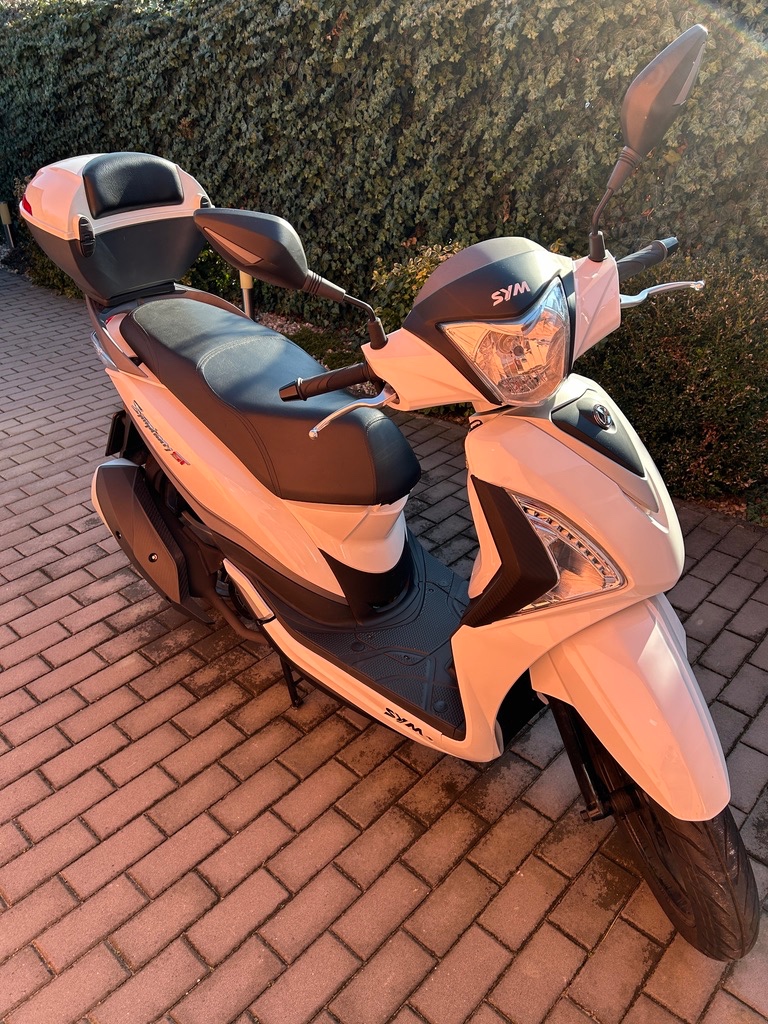SYM Symphony ST 125 – jako nový, 2 405 km, 1. majitel