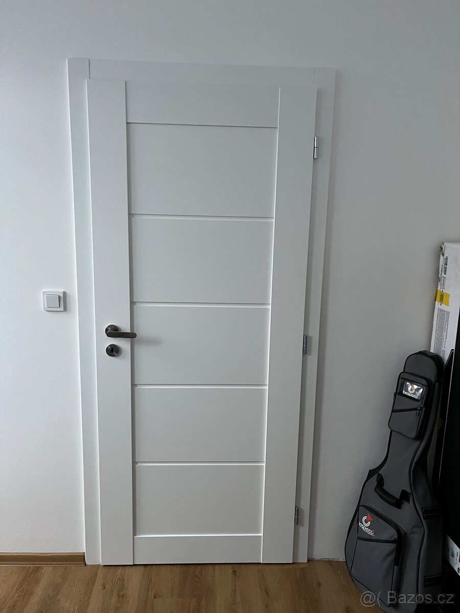 Bílé interiérové dvere 80cm