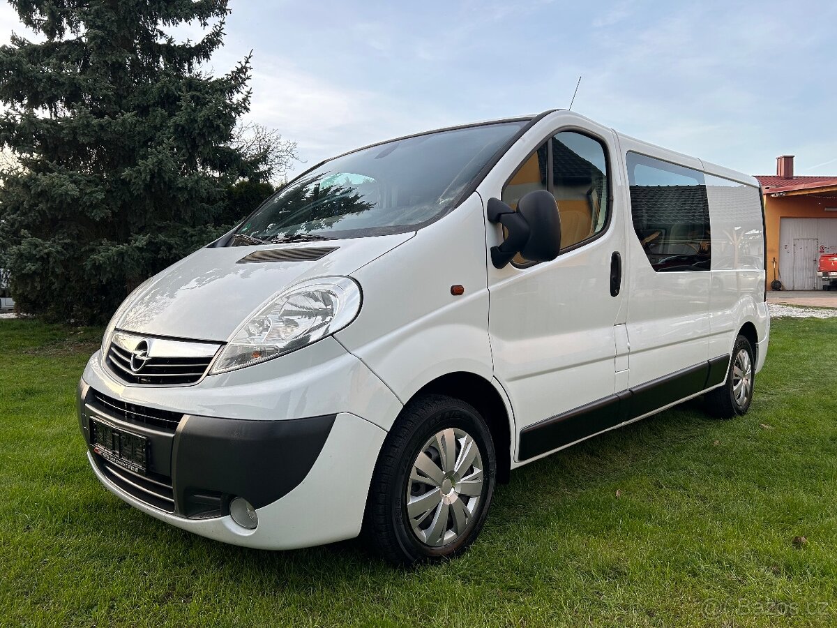 Opel Vivaro, Prodloužená verze +PRODANO+ 6 míst, Klimatizace