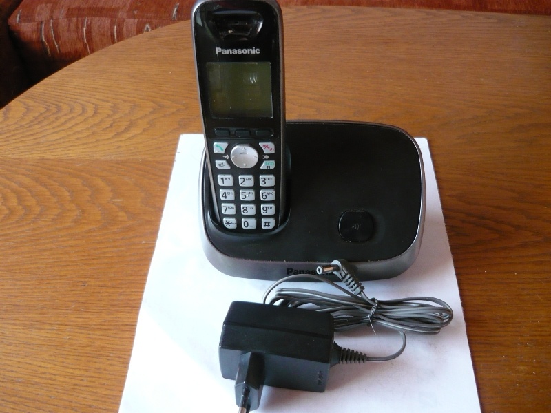 Bezdrátový telefon Panasonic KX-TG6511FXB