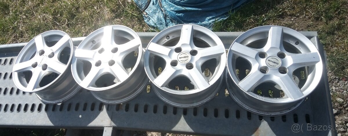 4x114,3r14 alu Matrix