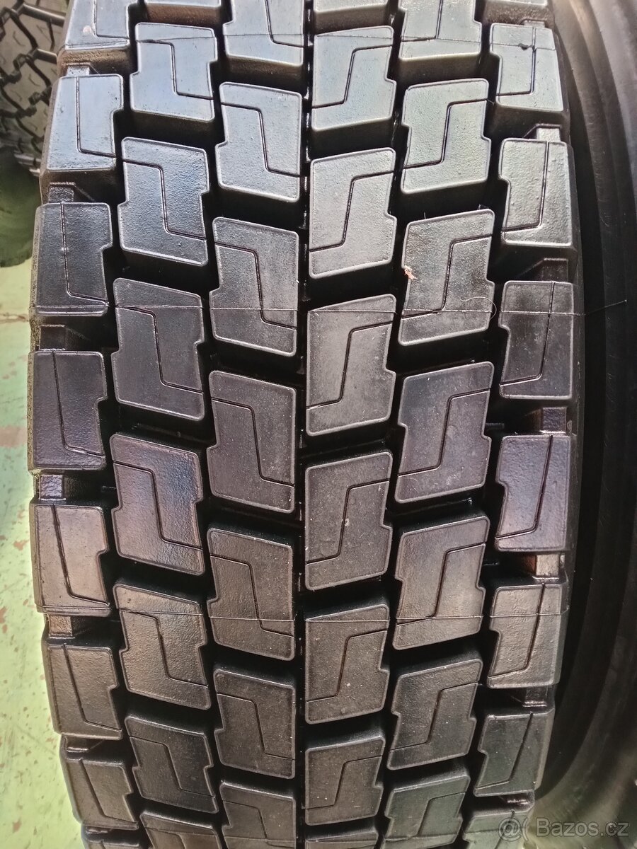 315/70 R22,5 DE2
