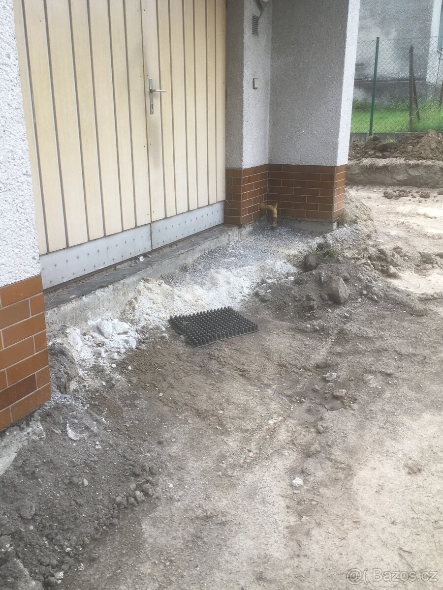 Garažovaá vrata