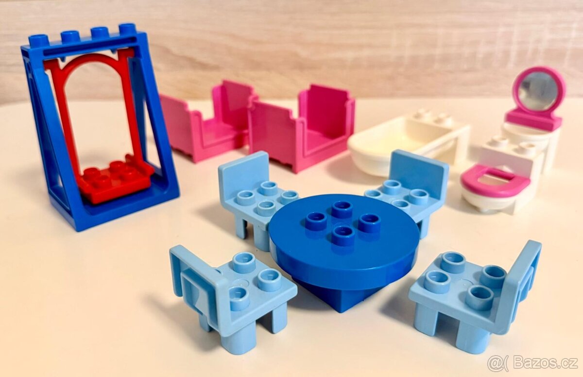 Lego Duplo nábytek k domečku