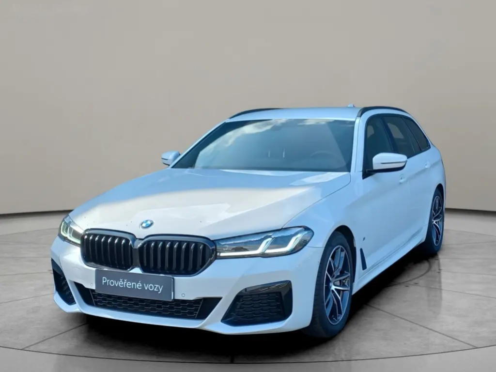 BMW Řada 5, 530d Touring xDrive M-paket