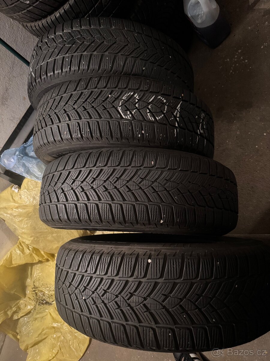 225/65R17