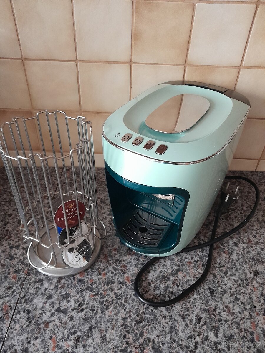 Prodám kávovar na kapsle.