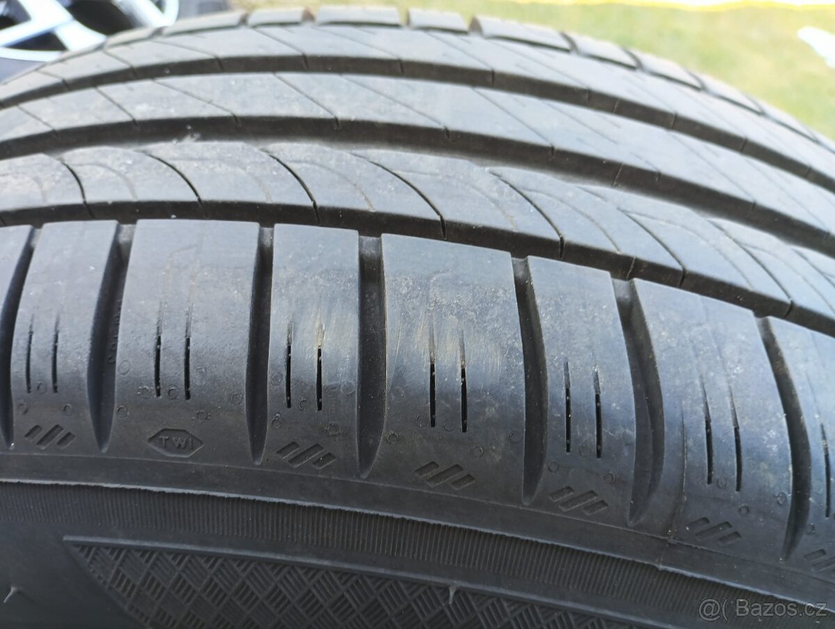 Pneu Kleber 225/60 R17 Letní 90%