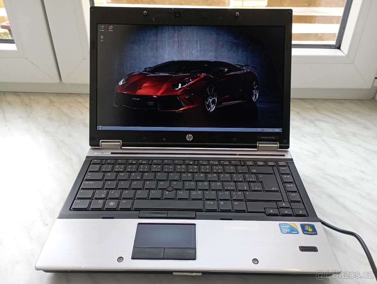 HP EliteBook 8440p-core i5-6g ram-500g disk