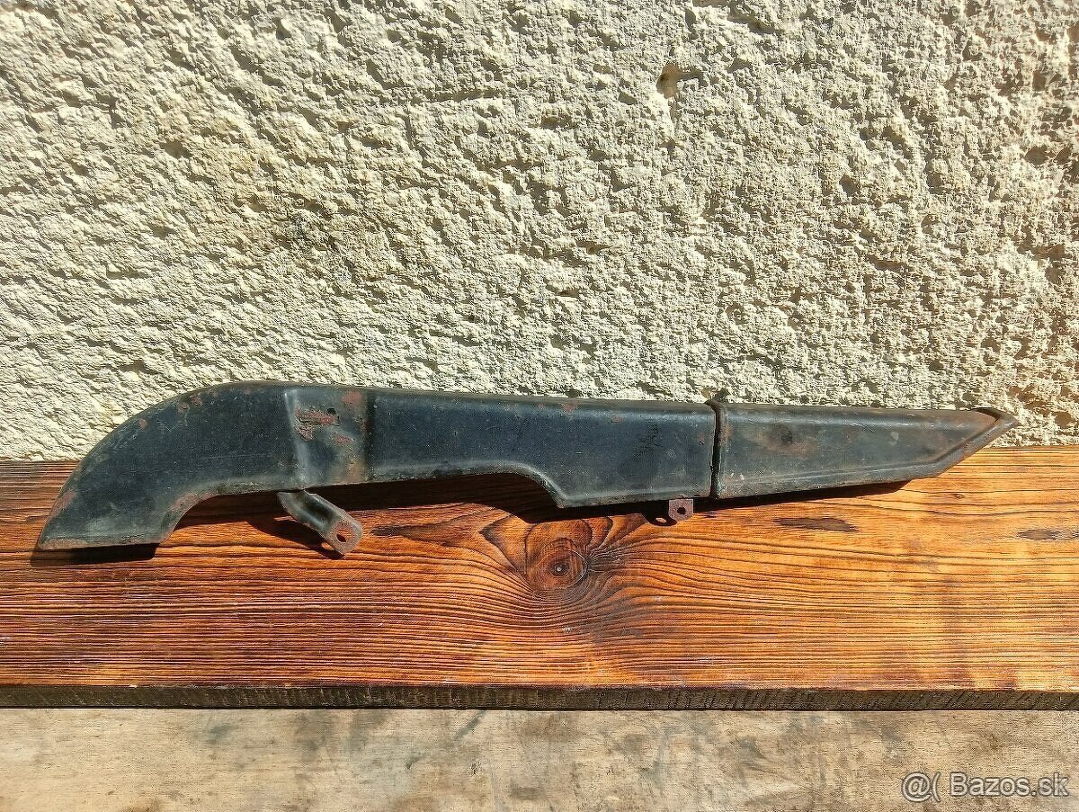 Kryt reťaze jawa Mustang 23