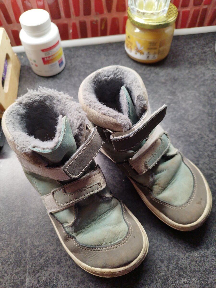 Zimní boty 29 s opravenou přezkou