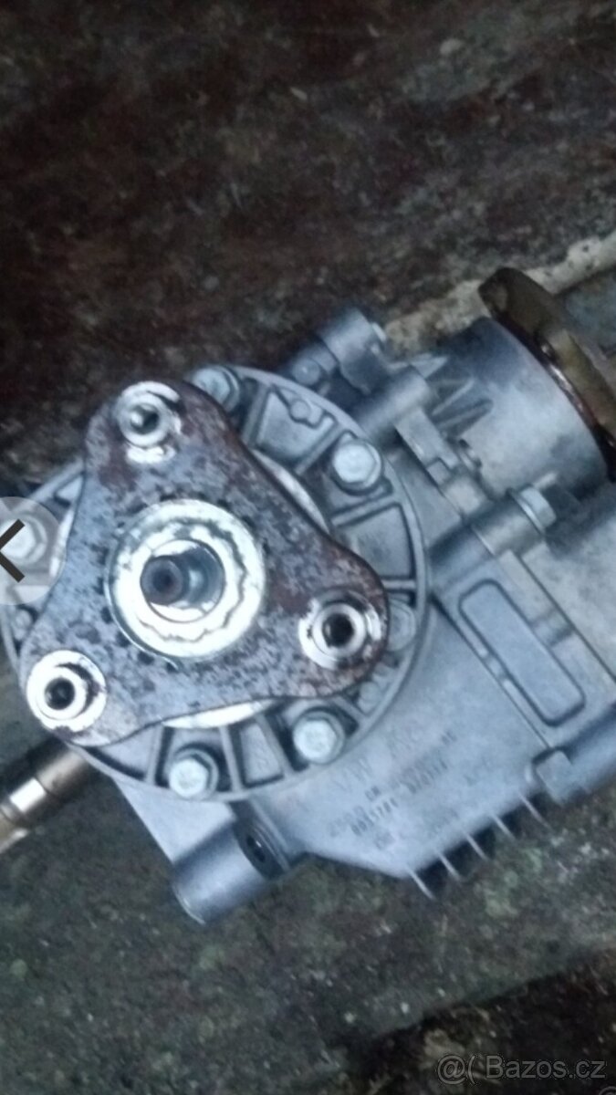 ÚHLOVÁ PŘEVODOVKA - 409053AC