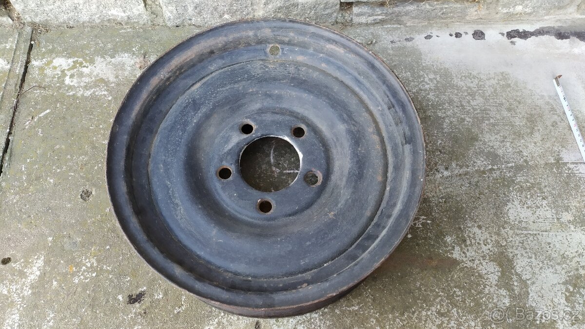 Ráfek disk kolo Tatra Praga Škoda 16