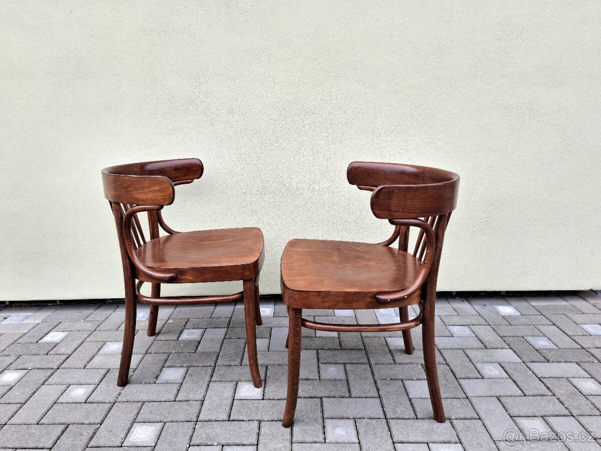 Celodřevěná křesla THONET XXL
