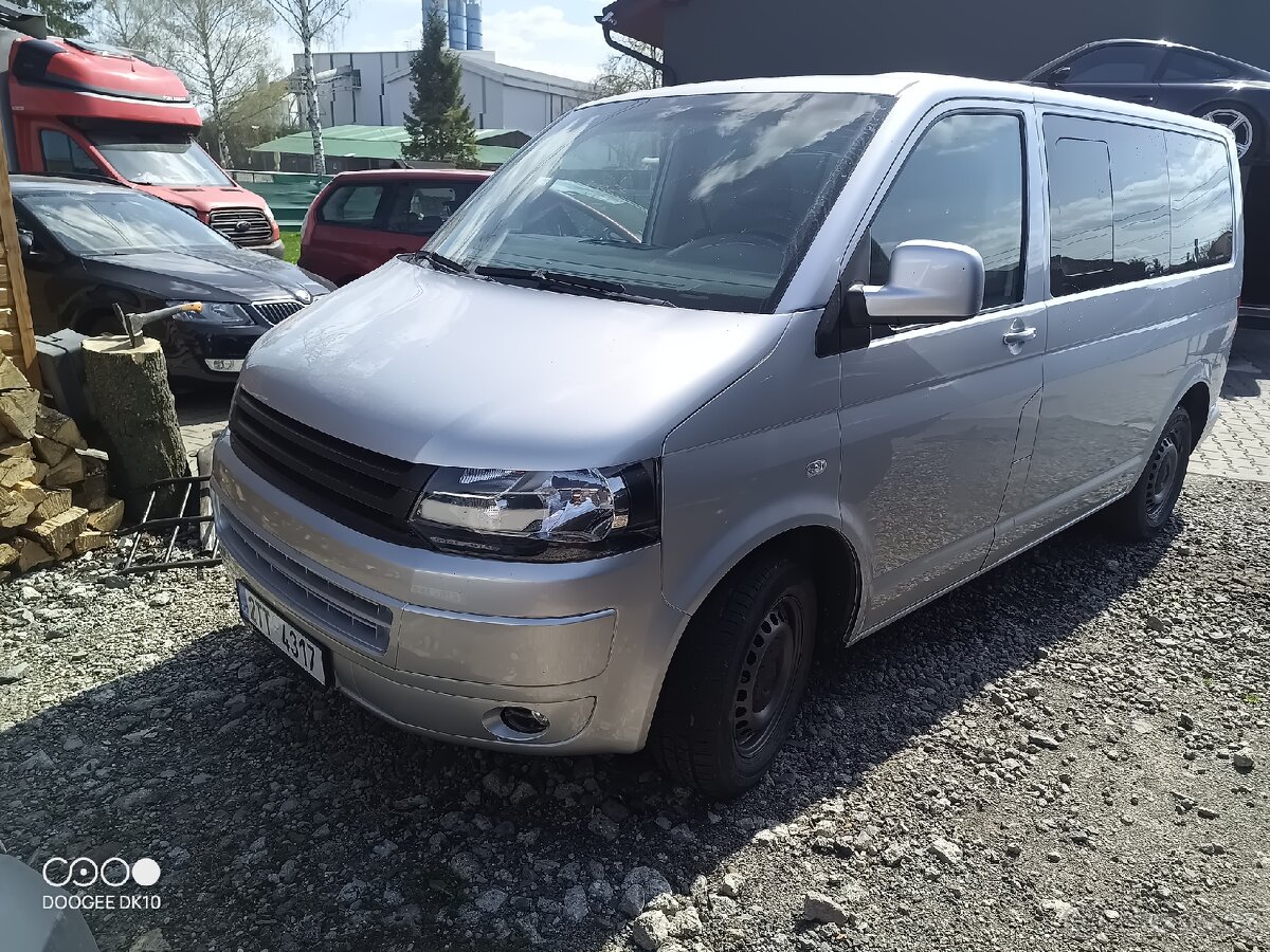 VW Transportér T5 multivan