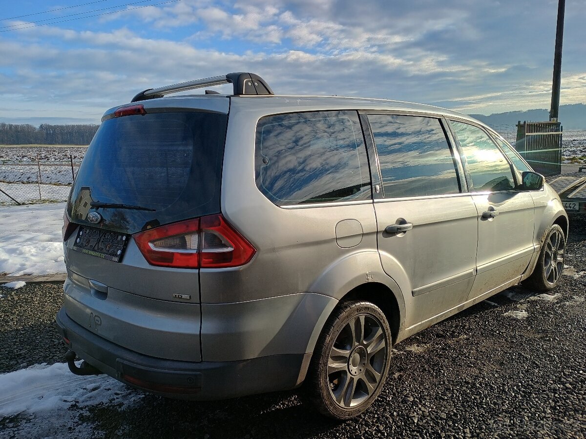Díly na Ford Galaxy II