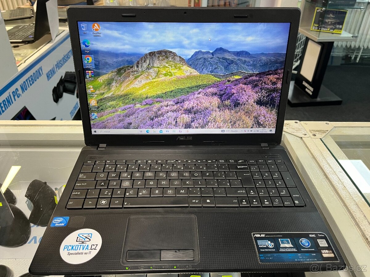 ASUS X54C/15,6/SSD 128 GB/RAM 4GB/ZÁRUKA