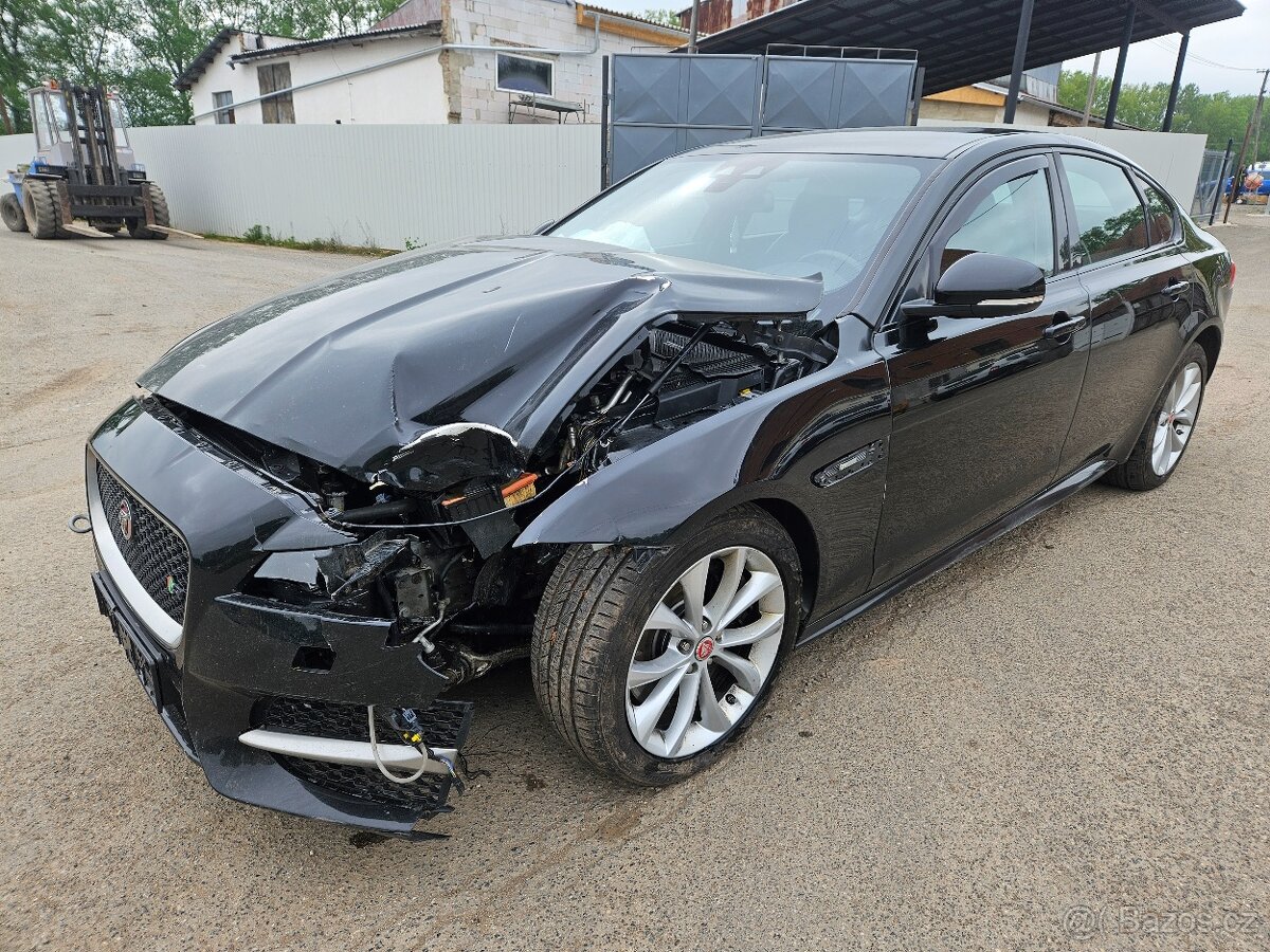 Jaguar XF 3.0d 221kW R-Sport 2016
