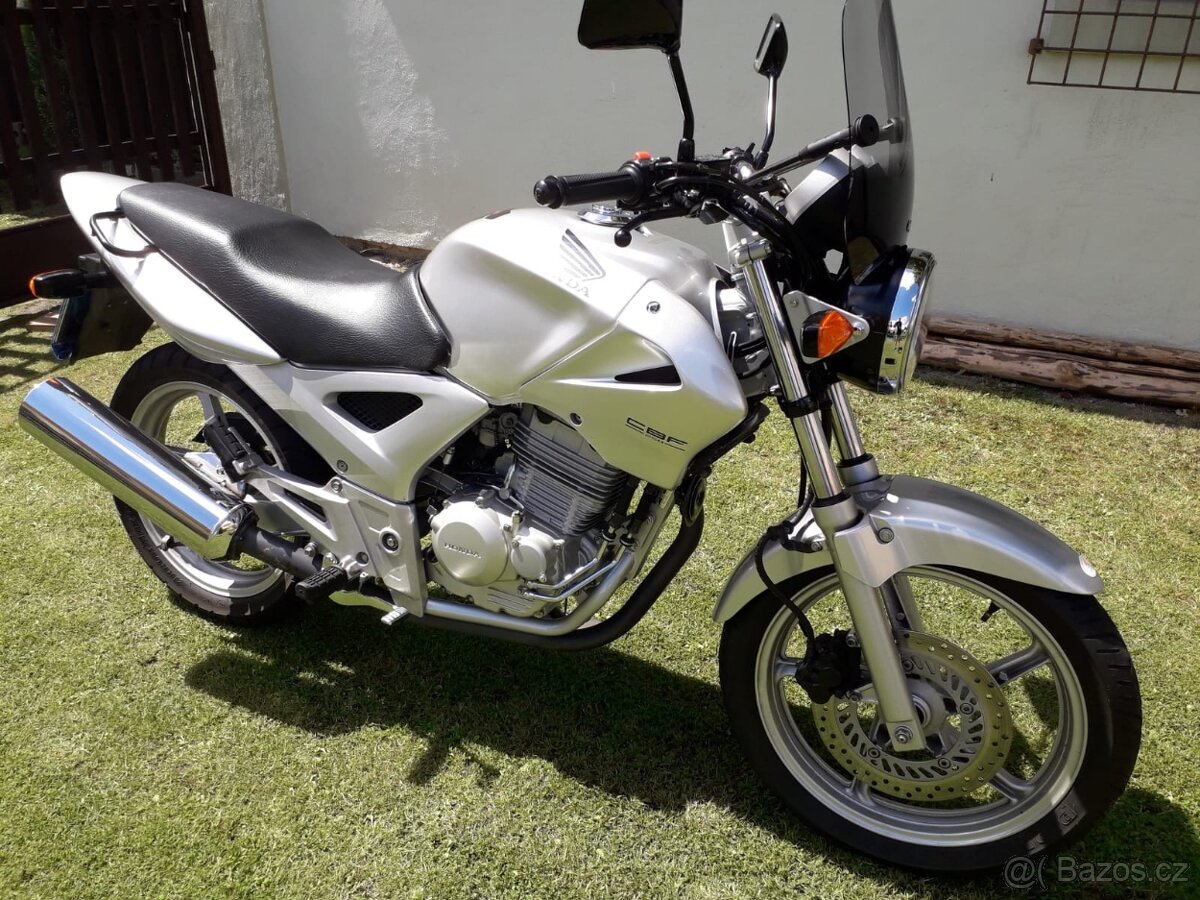 Honda CBF 250