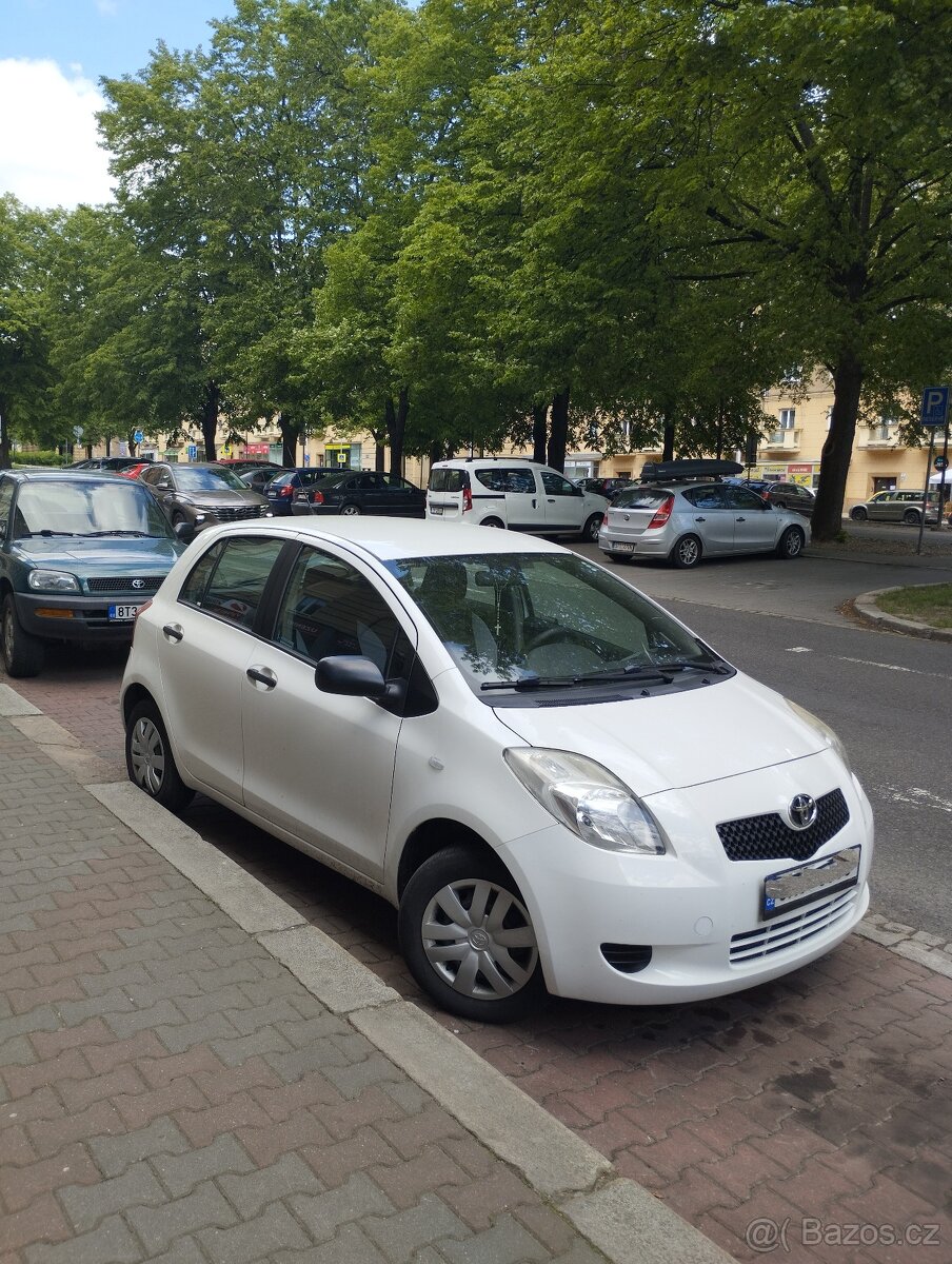 Toyota Yaris 1.0 - moc hezky Yaris