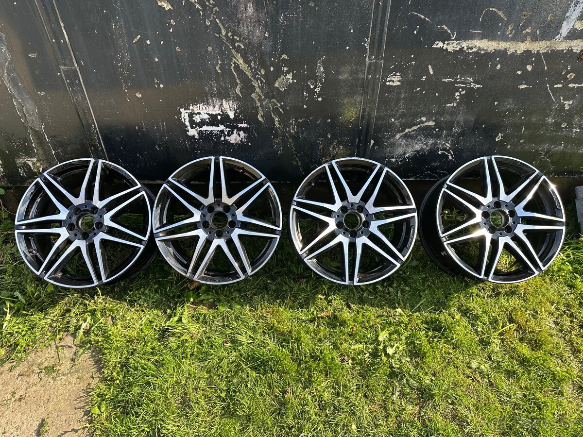 Originál alu kola Mercedes benz r19 AMG V class w447