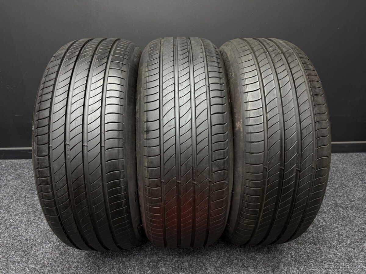 3ks pneu 235/45/20 MICHELIN