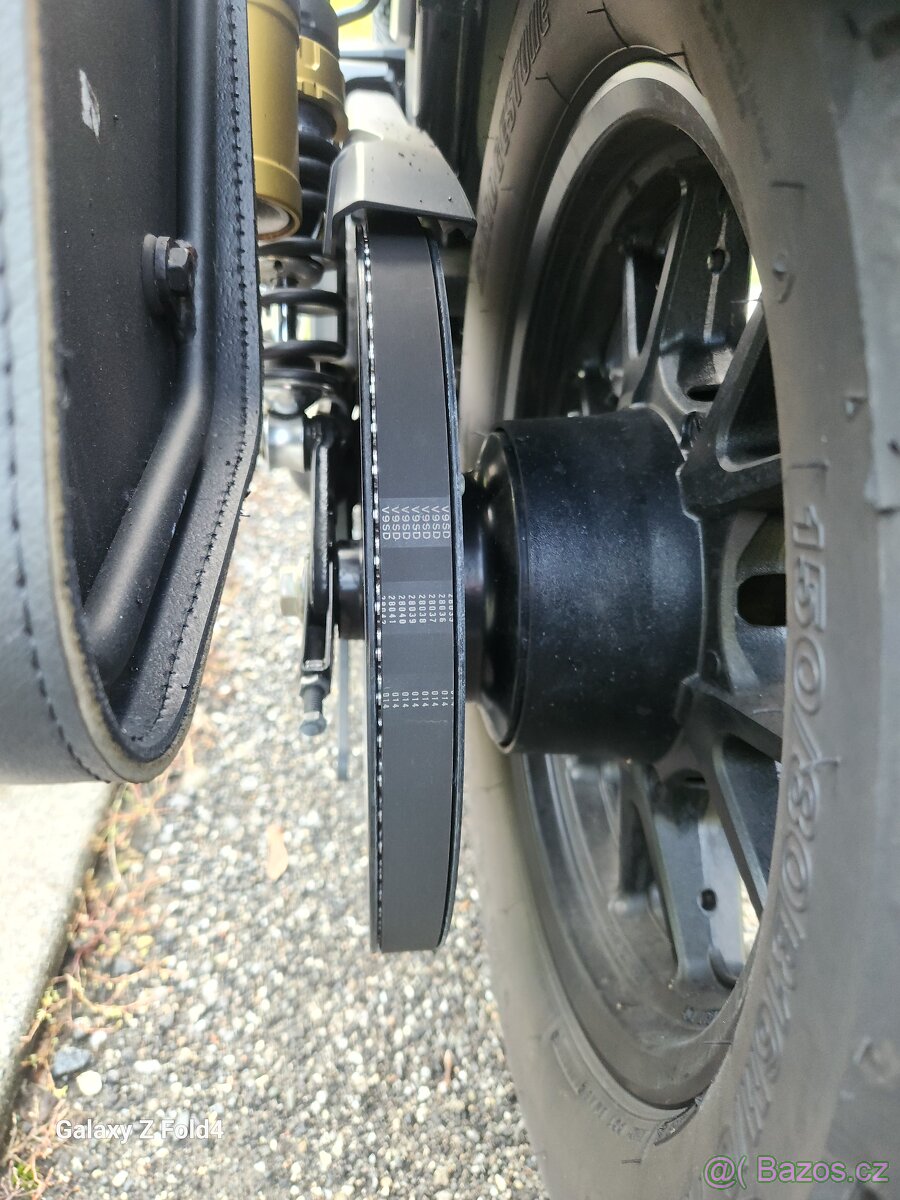 Yamaha XV950-R Bolt
