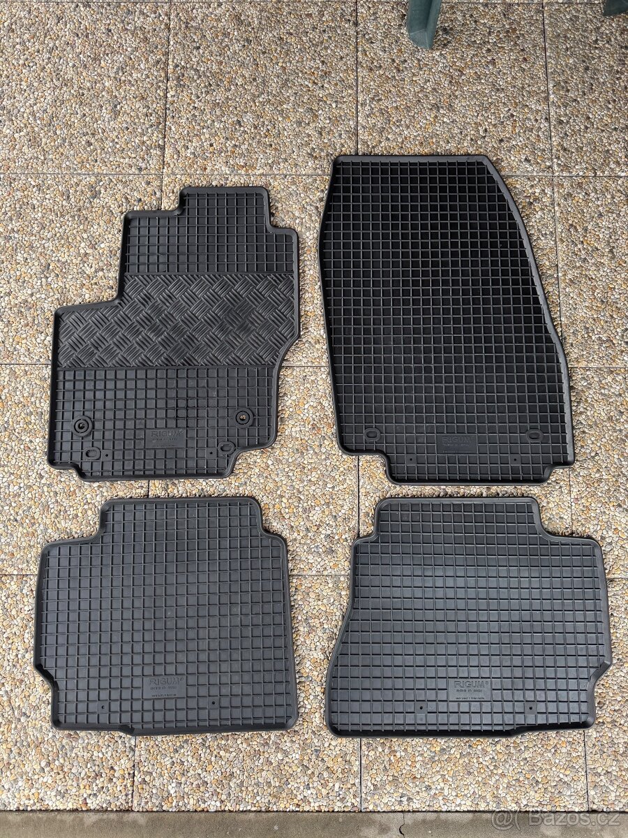 Koberce gumové Mondeo mk4