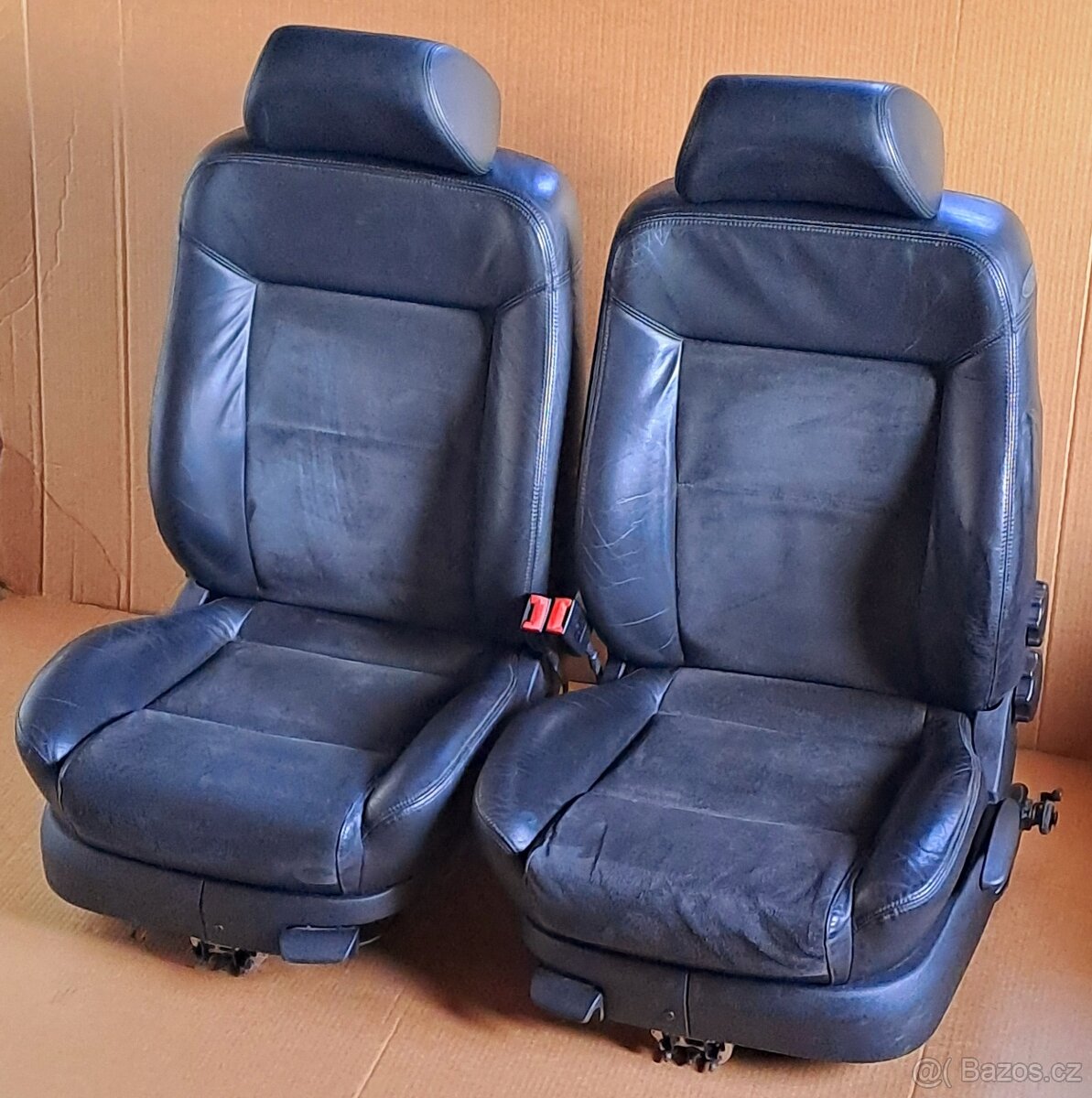 Prodám sedačky Passat B5.5 Variant