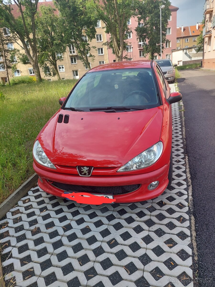 Peugeot 206