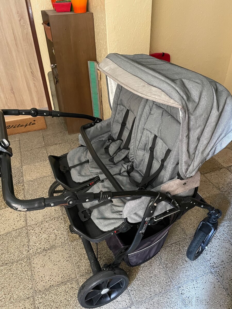 Kočárek pro dvojčata Jedo Duo Twin