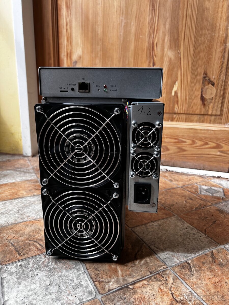 Prodej BITMAIN BTC ASIK MINERY T15