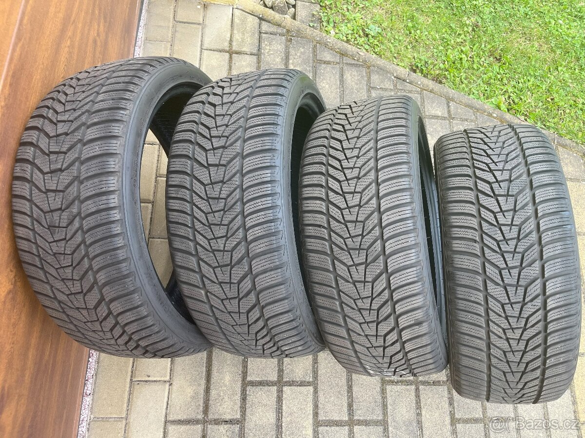 Hankook iCept evo3 225/40/19 zimní
