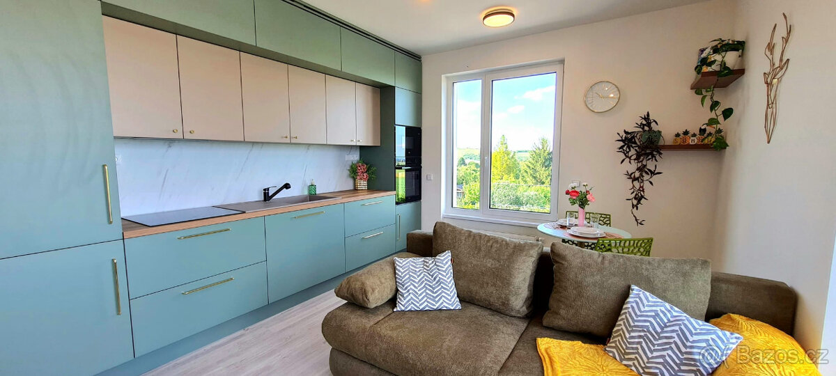Pronájem 2+kk 52 m² Heřmanická, Praha - Ďáblice