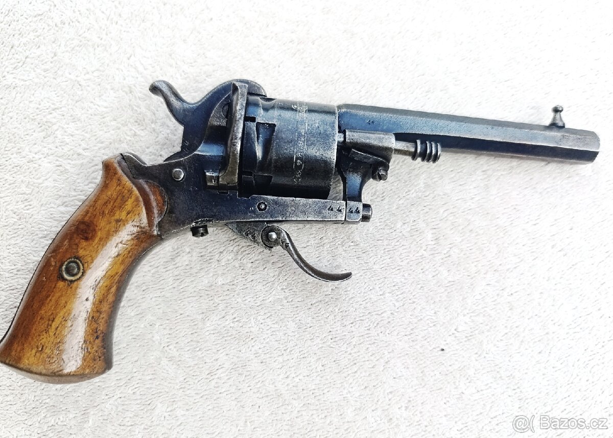Historický revolver pinfire the Guardian ( 1878) TOP STAV