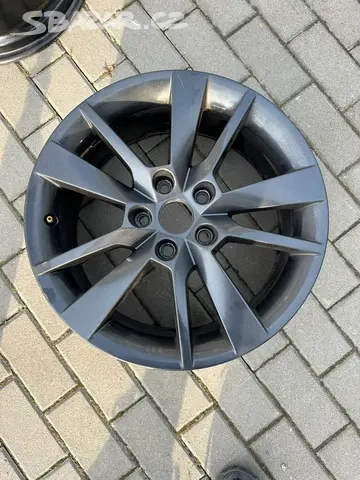 alu kolo TRIUS R17 Škoda Octavia 3