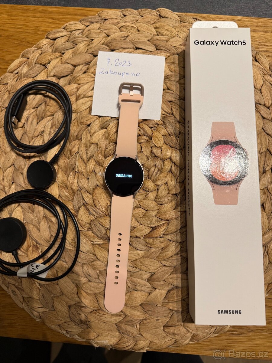 Samsung Galaxy watch 5 zlaté, 41mm