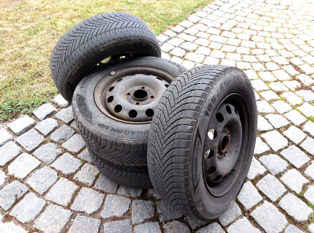 Zimní sada kol pneu r14