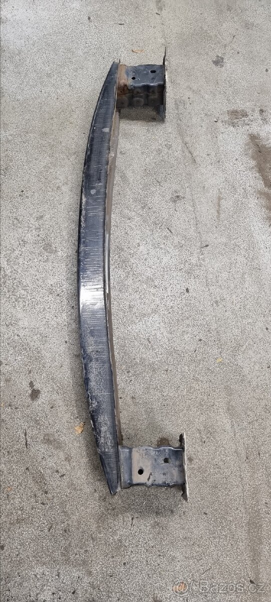 Výztuha zadního nárazníku Octavia 3