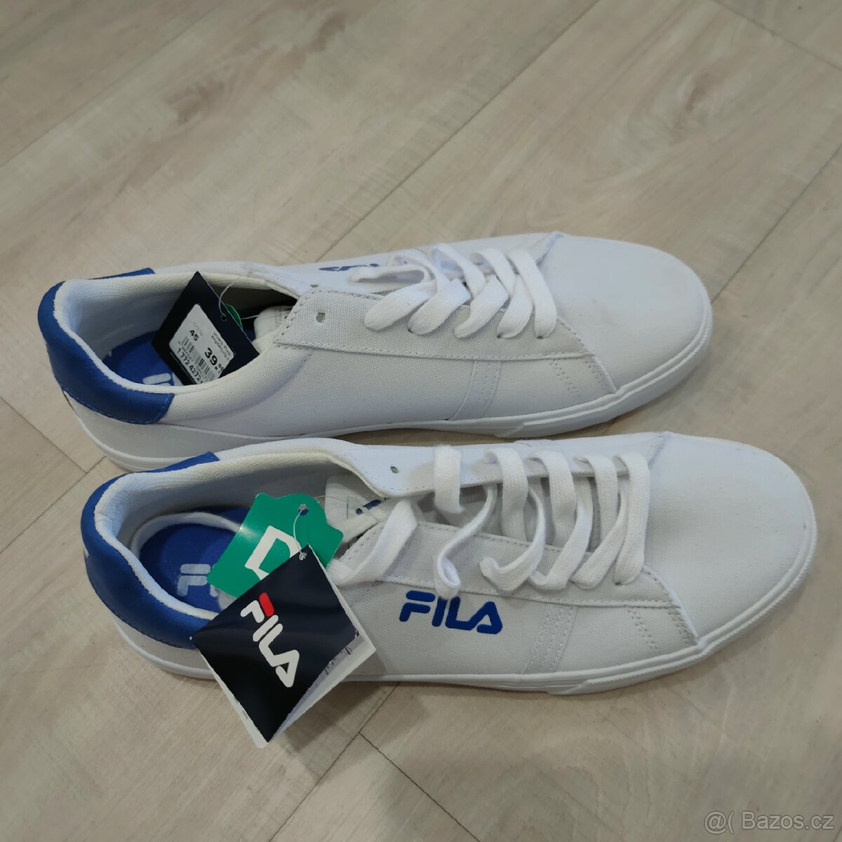 Plátěné boty značky Fila