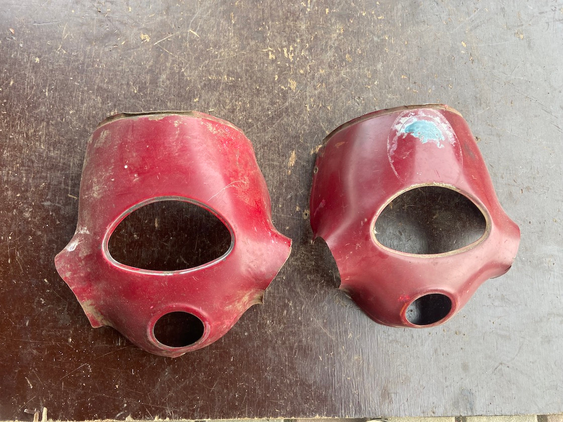 Predám vrchní maska JAWA 250 350 panelka, orezaná