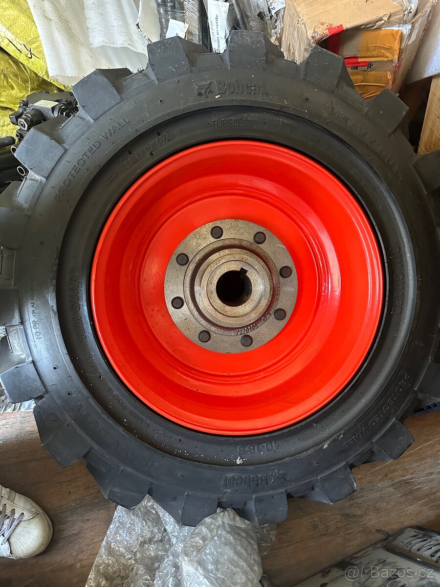 1ks disk 8.25-16.5 a pneu 10-16.5 bobcat